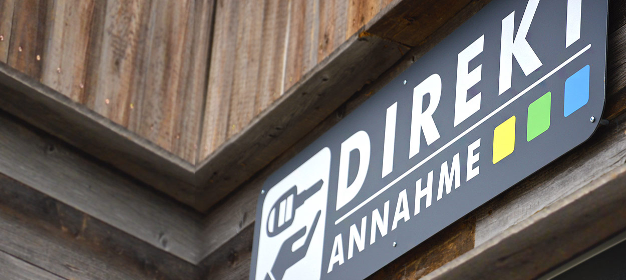 Karosserie- und Unfallinstandsetzung - Autowerkstatt Autolackiererei Lackwerk LW GmbH